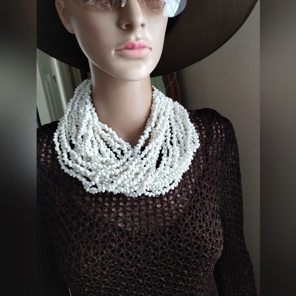 Multi Strand White Seashells Statement Necklace - image 8